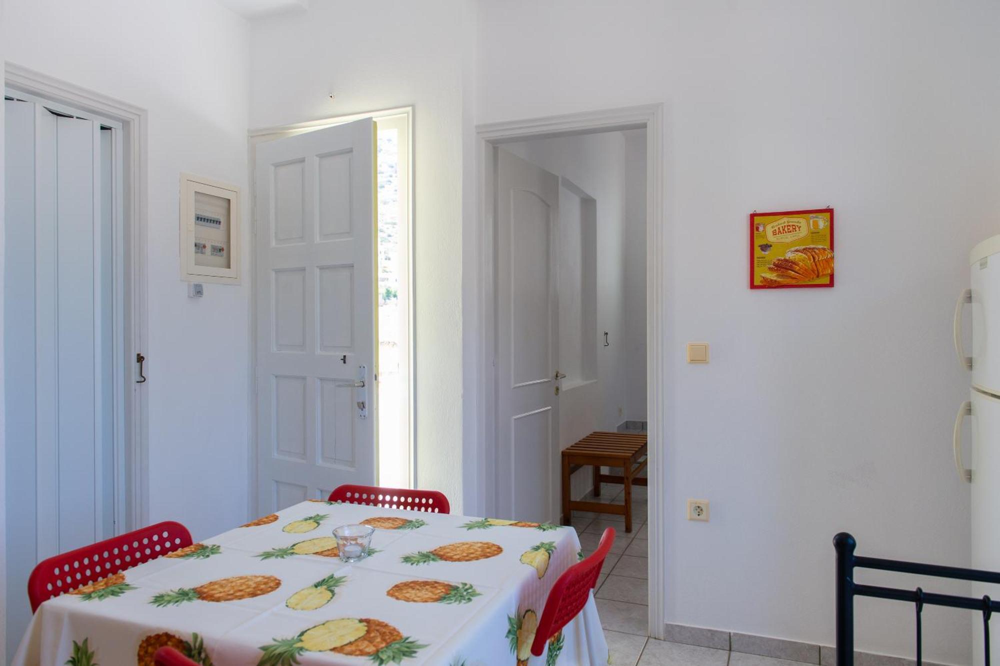 Morpheas Pension Rooms & Apartments Kamáresz Szoba fotó